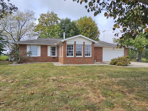 Photo of 4165 Black Diamond Road, Nashville, IL 62263 (MLS # 12770225)