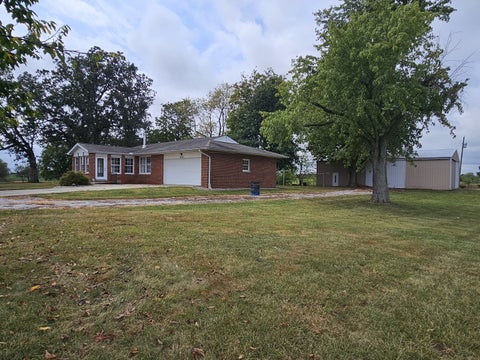 Tiny photo for 4165 Black Diamond Road, Nashville, IL 62263 (MLS # 12770225)