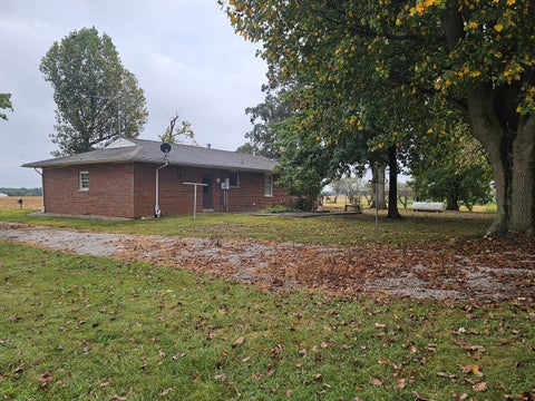 Tiny photo for 4165 Black Diamond Road, Nashville, IL 62263 (MLS # 12770225)