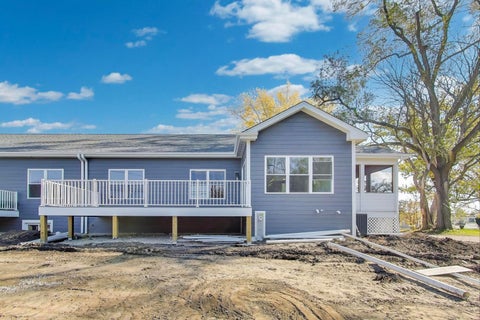 Tiny photo for 902 N Quentin Street, Palatine, IL 60067 (MLS # 12683624)