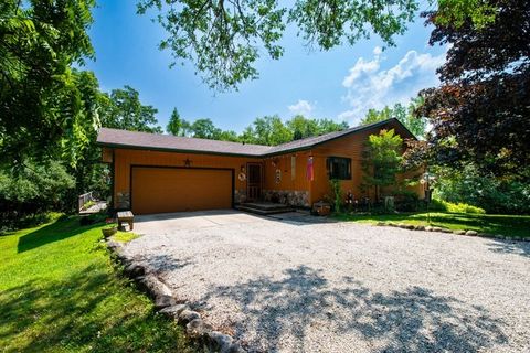 Photo of 27130 89th Street, Salem, WI 53168 (MLS # 12613090)