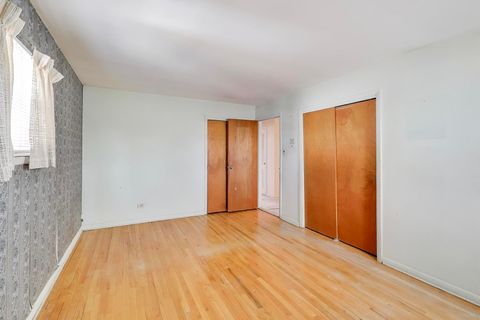 Tiny photo for 1640 Channing Court, Melrose Park, IL 60160 (MLS # 12567248)