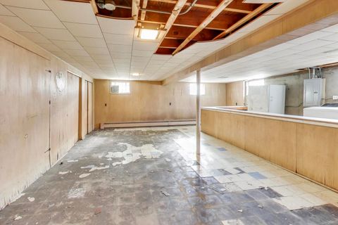 Tiny photo for 1640 Channing Court, Melrose Park, IL 60160 (MLS # 12567248)