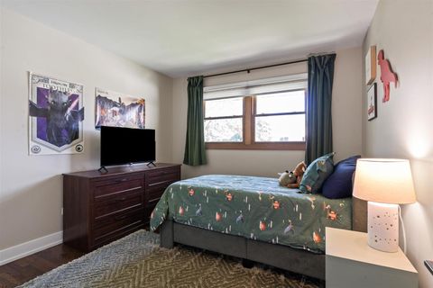 Tiny photo for 13630 Cherry Lane, Orland Park, IL 60462 (MLS # 12629319)