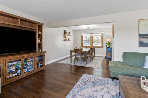 Tiny photo for 13630 Cherry Lane, Orland Park, IL 60462 (MLS # 12629319)