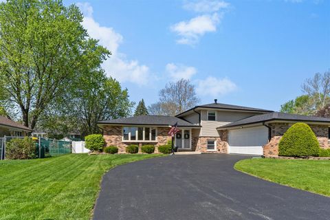 Tiny photo for 13630 Cherry Lane, Orland Park, IL 60462 (MLS # 12629319)