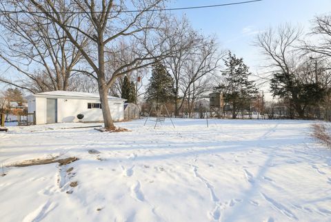 Tiny photo for 311 W Kennedy Drive, Streamwood, IL 60107 (MLS # 12562617)