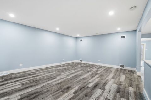 Tiny photo for 14315 S Manistee Avenue, Burnham, IL 60633 (MLS # 12594719)