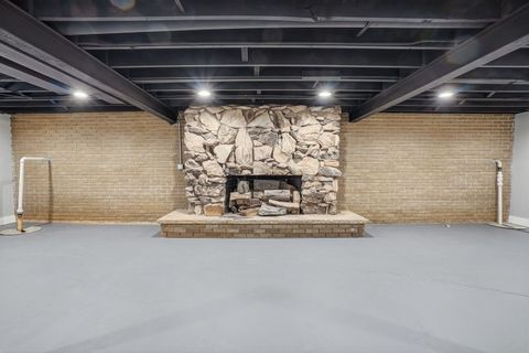 Tiny photo for 14315 S Manistee Avenue, Burnham, IL 60633 (MLS # 12594719)