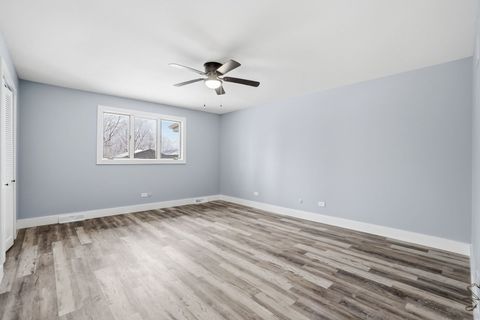 Tiny photo for 14315 S Manistee Avenue, Burnham, IL 60633 (MLS # 12594719)