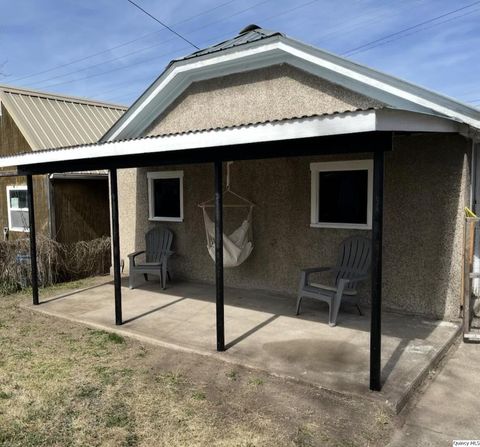 Tiny photo for 623 Payson Ave Ave, Quincy, IL 62301 (MLS # 12455096)