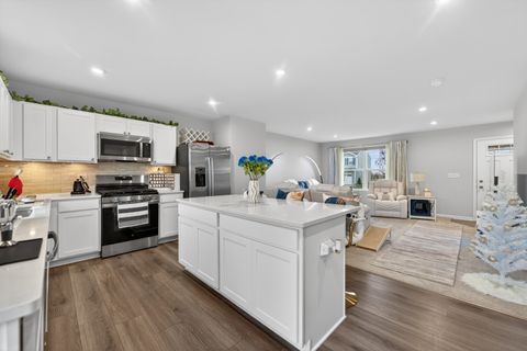 Tiny photo for 454 Thresher Street, DeKalb, IL 60115 (MLS # 12621018)