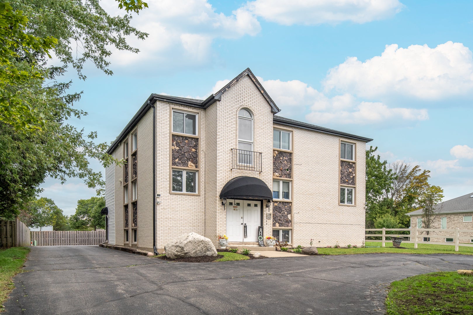 372 Alta Drive