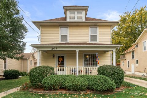 207 Bluff Street Aurora IL 60505