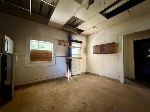 Tiny photo for 711 Wisely Street, Murphysboro, IL 62966 (MLS # 12786595)
