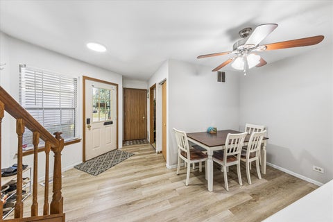 Tiny photo for 1375 Ridgefield Circle #1375, Carol Stream, IL 60188 (MLS # 12791949)