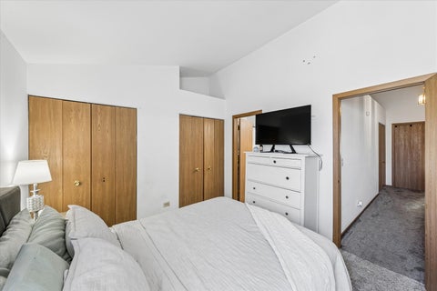 Tiny photo for 1375 Ridgefield Circle #1375, Carol Stream, IL 60188 (MLS # 12791949)