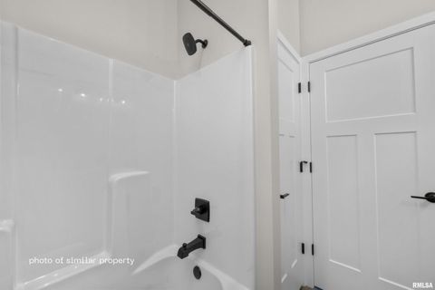 Tiny photo for 1875 REDBUD Circle #102, Eldridge, IA 52748 (MLS # QC4264646)