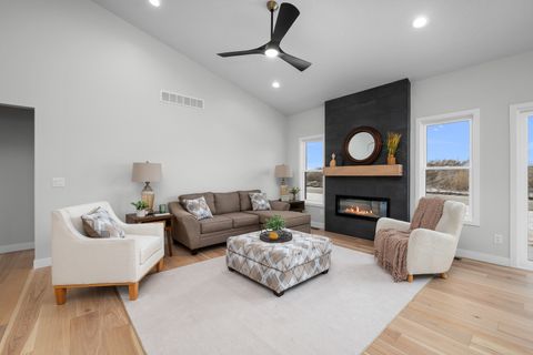 Tiny photo for 1875 Redbud Circle #102, Eldridge, IA 52748 (MLS # QC4264646)