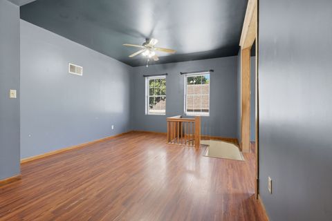 Tiny photo for 1105 Spring Street, Burlington, IA 52601 (MLS # 12687852)