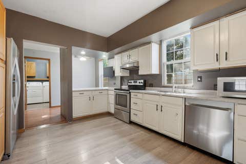 Tiny photo for 1105 Spring Street, Burlington, IA 52601 (MLS # 12687852)