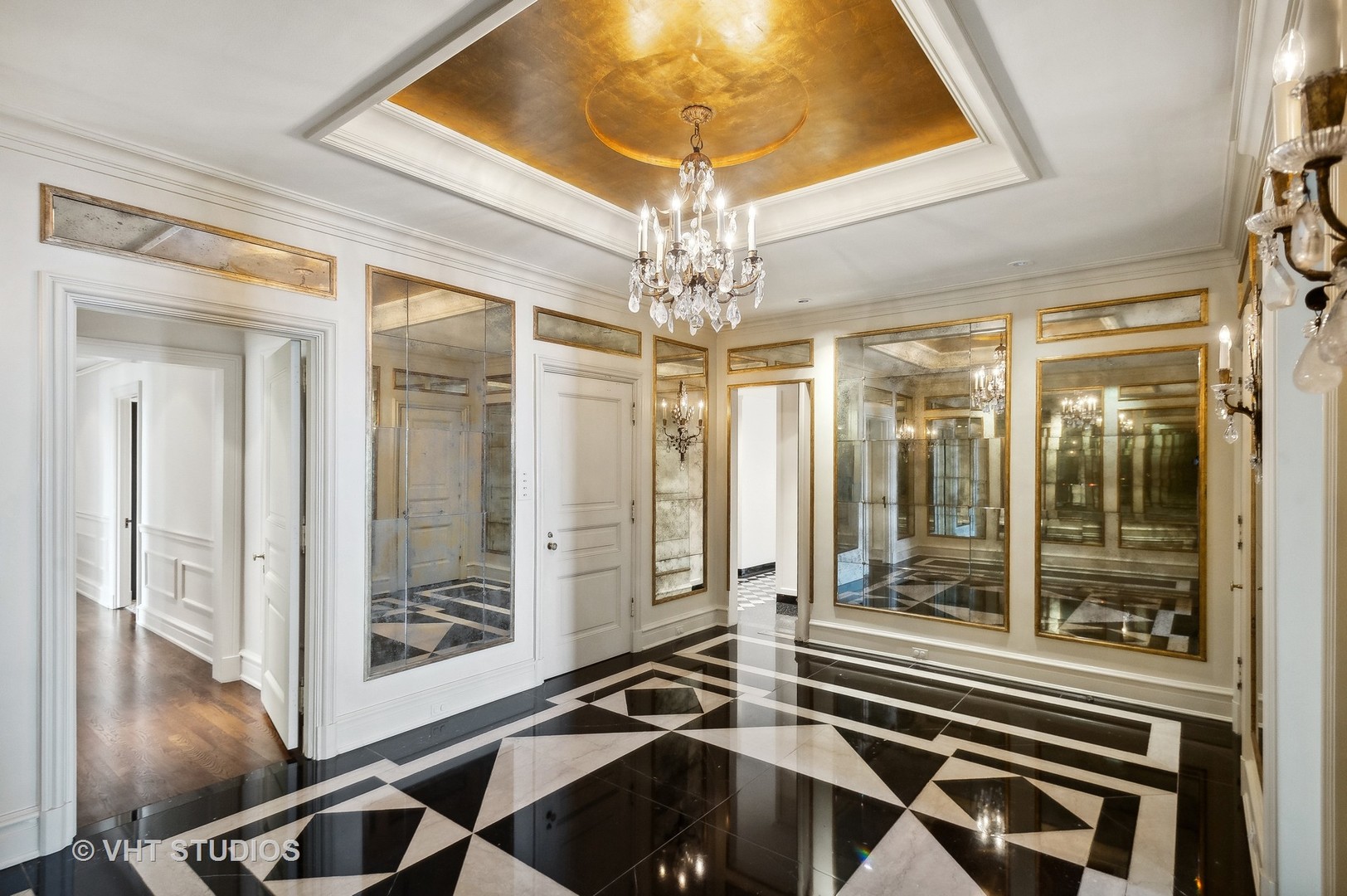 1500 N Lake Shore Drive 22A