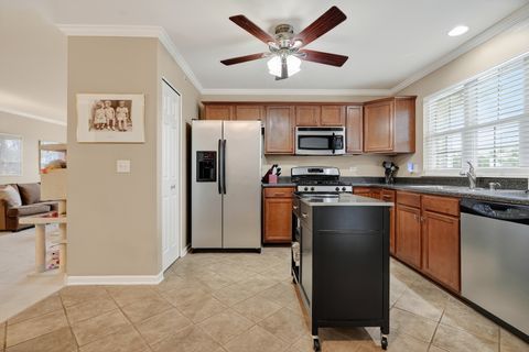 Tiny photo for 671 River Mill Parkway, Wheeling, IL 60090 (MLS # 12515331)