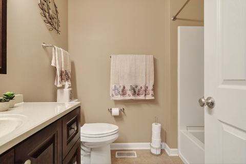 Tiny photo for 671 River Mill Parkway, Wheeling, IL 60090 (MLS # 12515331)