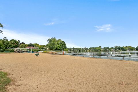 Tiny photo for 212 Londonderry Court, Mundelein, IL 60060 (MLS # 12466264)