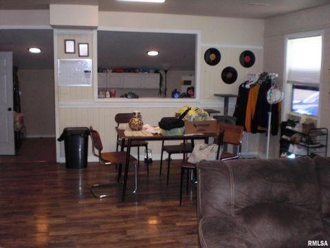 Tiny photo for 216 S PECAN Street, Desoto, IL 62924 (MLS # EB459009)