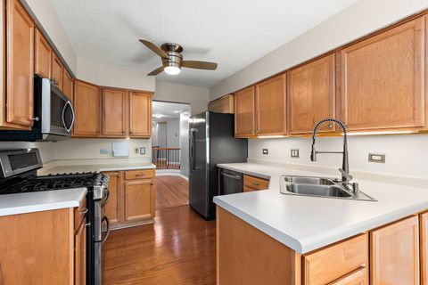 Tiny photo for 7812 W Golf Drive #2A, Palos Heights, IL 60463 (MLS # 12630312)