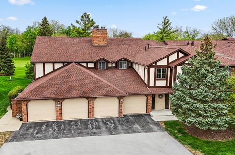 Photo of 7812 W Golf Drive #2A, Palos Heights, IL 60463 (MLS # 12630312)