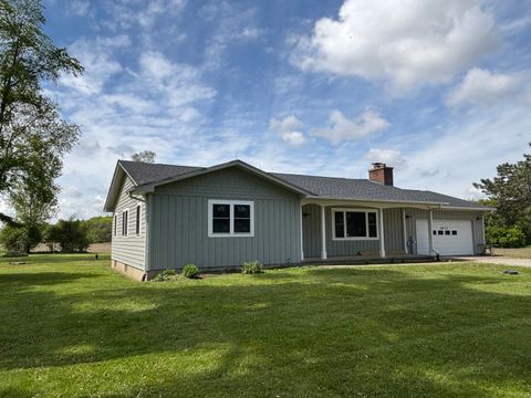Tiny photo for 38w715 Huntley Road, West Dundee, IL 60118 (MLS # 12273391)