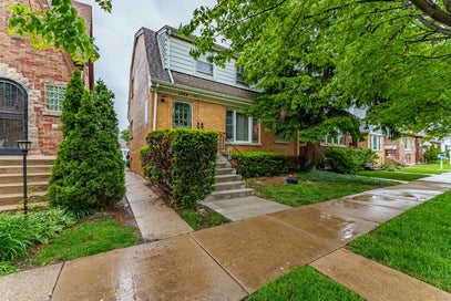 1344 Cuyler Avenue Berwyn IL 60402