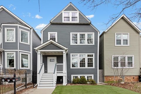 3432 W Melrose Street Chicago IL 60618