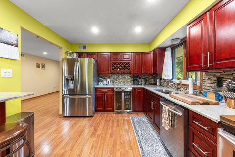 Tiny photo for 10965 S 84th Avenue #3C, Palos Hills, IL 60465 (MLS # 12613362)