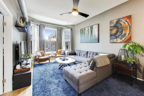 Tiny photo for 1050 W FOSTER Avenue #F, Chicago, IL 60640 (MLS # 12656301)
