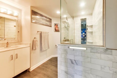 Tiny photo for 1050 W FOSTER Avenue #F, Chicago, IL 60640 (MLS # 12656301)