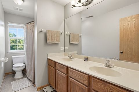 Tiny photo for 2840 Heather Lane, Montgomery, IL 60538 (MLS # 12622117)