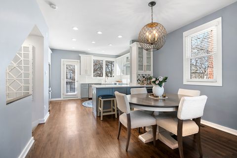 Tiny photo for 2849 N Wolcott Avenue #A, Chicago, IL 60657 (MLS # 12565760)