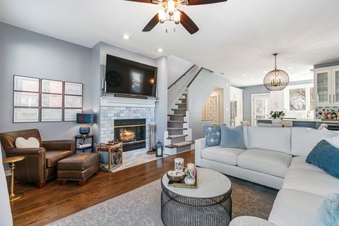 Tiny photo for 2849 N Wolcott Avenue #A, Chicago, IL 60657 (MLS # 12565760)