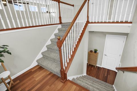 Tiny photo for 1315 West Ridge Lane, Champaign, IL 61822 (MLS # 12498509)