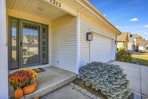 Tiny photo for 1315 West Ridge Lane, Champaign, IL 61822 (MLS # 12498509)