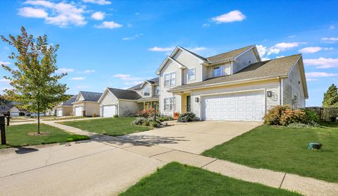 Tiny photo for 1315 West Ridge Lane, Champaign, IL 61822 (MLS # 12498509)