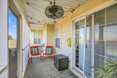 Tiny photo for 1315 West Ridge Lane, Champaign, IL 61822 (MLS # 12498509)