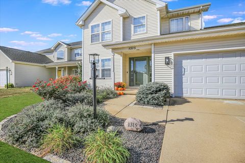 Tiny photo for 1315 West Ridge Lane, Champaign, IL 61822 (MLS # 12498509)