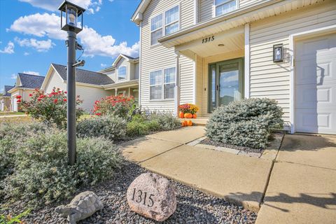 Tiny photo for 1315 West Ridge Lane, Champaign, IL 61822 (MLS # 12498509)