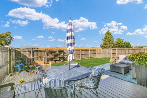 Tiny photo for 1315 West Ridge Lane, Champaign, IL 61822 (MLS # 12498509)