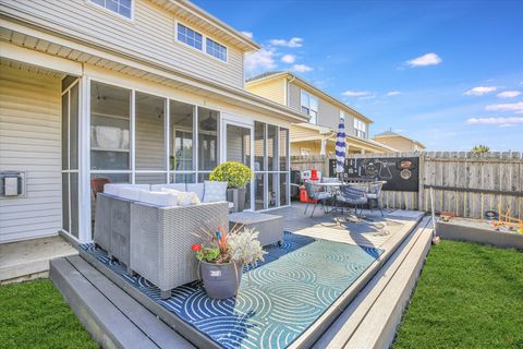 Tiny photo for 1315 West Ridge Lane, Champaign, IL 61822 (MLS # 12498509)