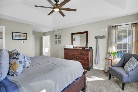 Tiny photo for 1315 West Ridge Lane, Champaign, IL 61822 (MLS # 12498509)